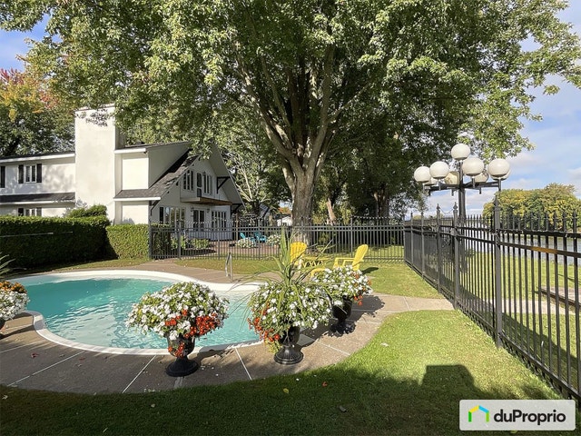 $929,000 - 2 Storey for sale in St-Francois-Du-Lac — photo 1