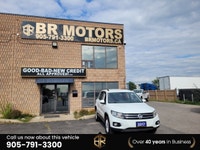 No accident Reported, Ontario vehicle with Lots of Options! Call (905) 791-3300 - Grey Fabric interi... (image 2)