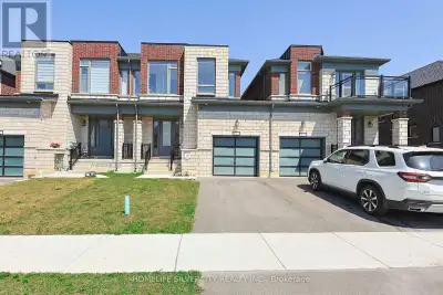 Beautiful 2024-built, 1,804 sq. ft. FREEHOLD townhouse in one of Woodstock's most desirable neighbou...