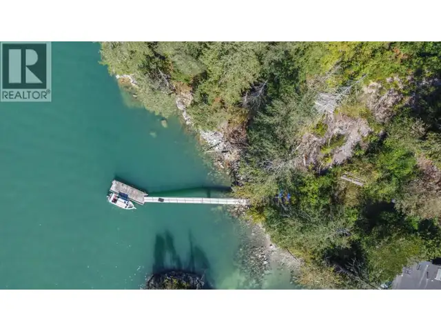 1 BUNTZEN BAY North Vancouver, British Columbia in Land for Sale in Burnaby/New Westminster - Image 26