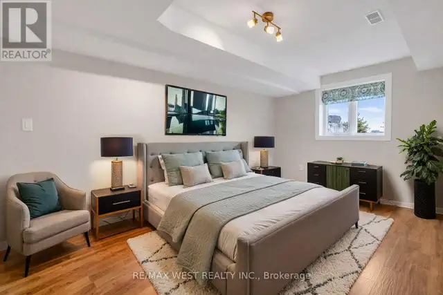 2219 COUNTY ROAD 42 Clearview, Ontario in Houses for Sale in Oakville / Halton Region - Image 11