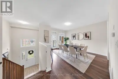2205 GRAINGER LOOP Innisfil (Alcona), Ontario