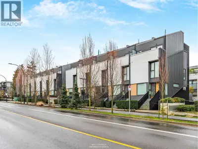 Welcome to The Morrison, a boutique community in sought-after Lower Lonsdale. This home offers two o...