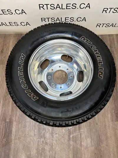 17" Ford F350 DUALLY Limited takeoff wheels 8 bolt OEM Factory