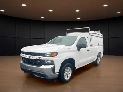 Price includes $1,000 finance credit. Price does not include fees or taxes. The 2021 Chevrolet Silve...