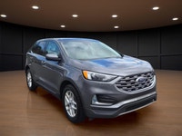 Price includes $1,000 finance credit. Price does not include fees or taxes. Step into the 2022 Ford... (image 2)
