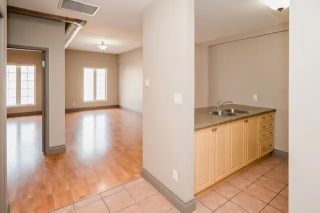 2 bedroom apartment on Harmony Square in Long Term Rentals in Brantford - Image 8
