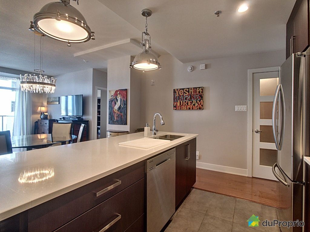 $649,000 - Condominium for sale in Chomedey — photo 1