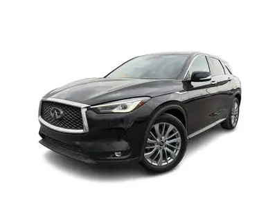 Le INFINITI QX50 PURE 2024 est un VUS compact de luxe qui combine élégance, technologie moderne et p...