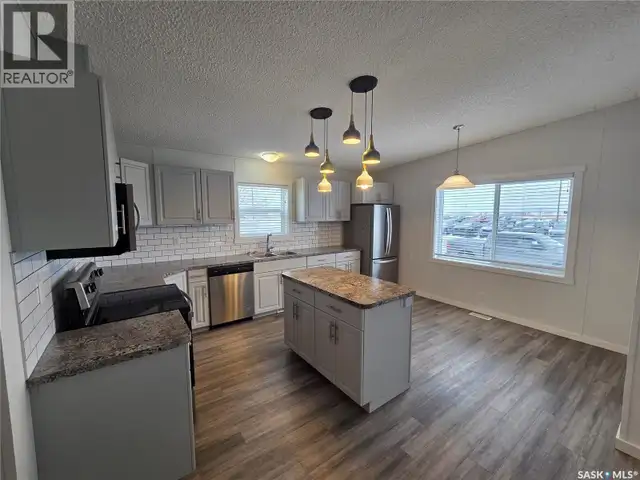 413 Railway STREET Kipling, Saskatchewan in Houses for Sale in Regina - Image 13