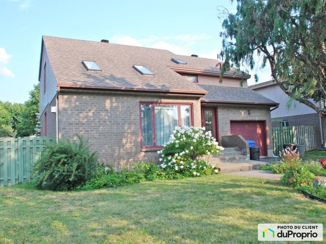 $925,000 - 2 Storey for sale in Kirkland — photo 2