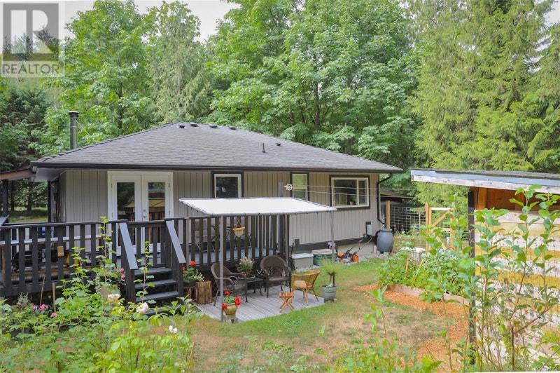 1156 Suzanne Ave Gabriola Island, British Columbia Houses for Sale