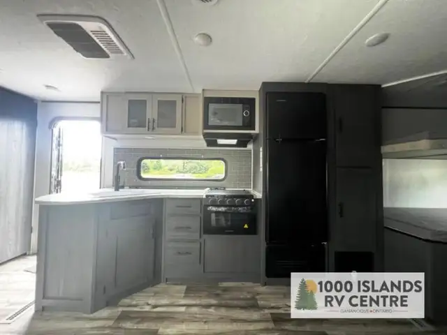 2025 Dutchmen RV Aspen Trail LE 26BH in Travel Trailers & Campers in Kingston - Image 9