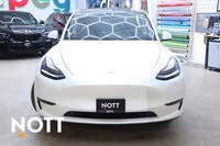 Basic Info: Body: SUV Mileage: 70,246 kms Interior: All Black Exterior: White Mechanical: Battery: L... (image 6)