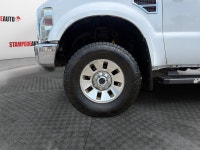 2008FordSuper Duty F-350 SRW There's a level of quality and refinement in this Ford Super Duty F-350... (image 8)