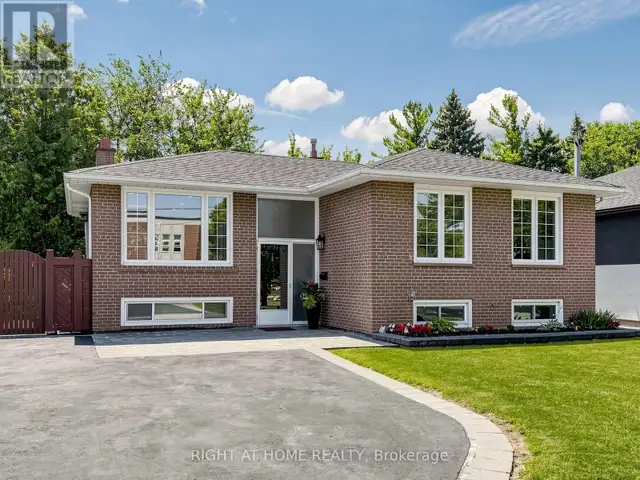 305 Pleasant Avenue Toronto (Newtonbrook West), Ontario, photo 3 of 4