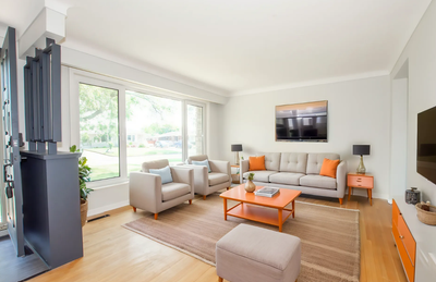 APARTMENT FOR RENT!! You don't pay water, gas, or hydro!! This spacious unit offers 3 large bedrooms...
