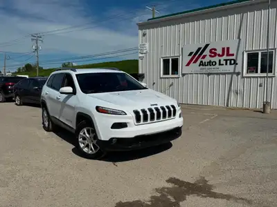 One Owner Alberta Active Remote Starter 2015 Jeep Cherokee North 4WD 181,248 KMs 3.2L 6cyl engine au...