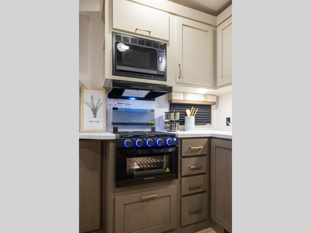 2026 EAST TO WEST Tandara 275BH in Travel Trailers & Campers in St. Albert - Image 47