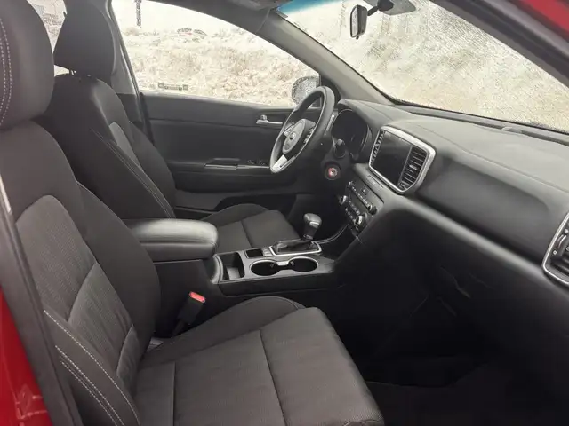 2022 Kia Sportage LX in Cars & Trucks in Brantford - Image 16