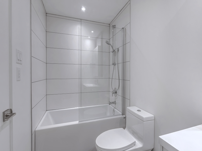 3.5-1 bedroom condo for rent-Apartments GRIFFINTOWN-McCord, View more