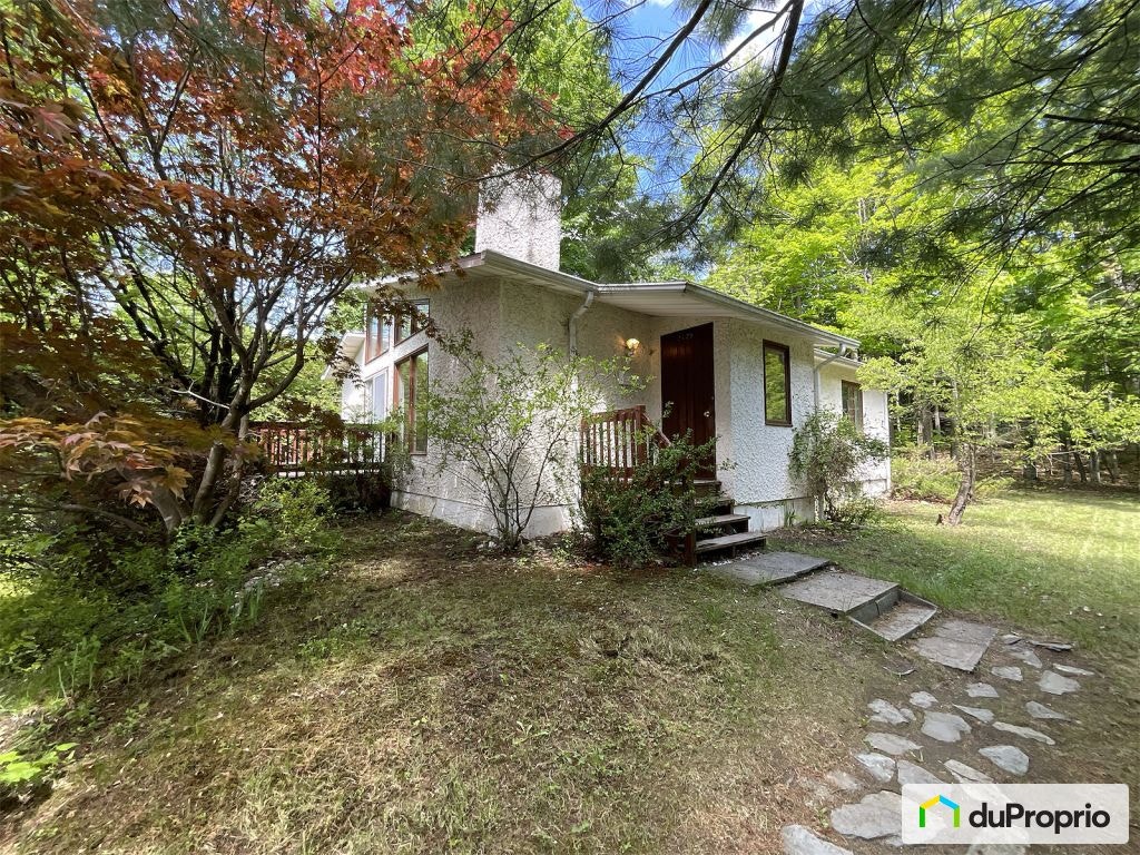 $450,000 - Bungalow for sale in Sherbrooke (Jacques-Cartier) — photo 2