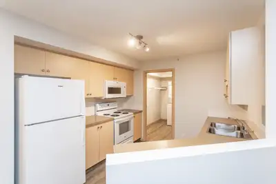 Newly Renovated 2 Bedroom Suite in Lancaster, View more