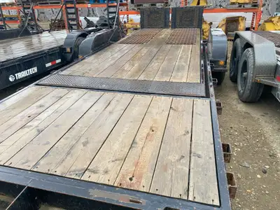 2015 Trail Tech L270T, 20 Ft Tilt Deck Car Hauler with flip-up ramps. Well maintained and ready to g...