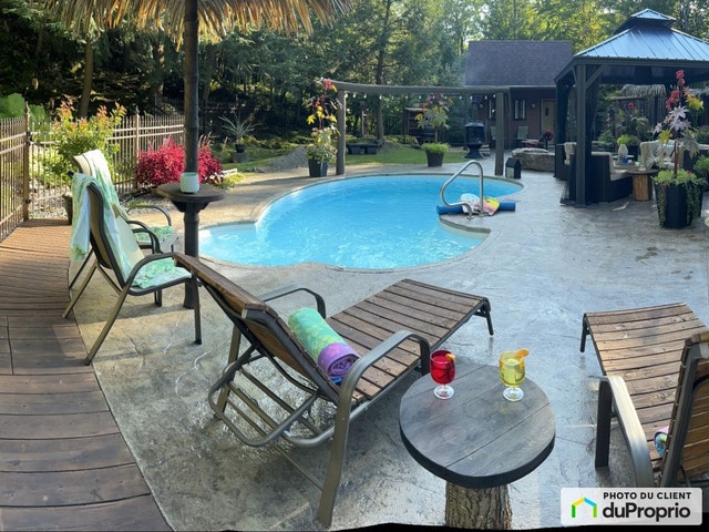 $1,299,000 - Bungalow for sale in Brownsburg-Chatham — photo 2
