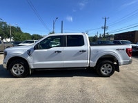 **WE WILL BEAT ANY DEALER IN THE CITY** Recent Arrival! Oxford White 2023 Ford F-150 XLT 4WD 10-Spee... (image 4)