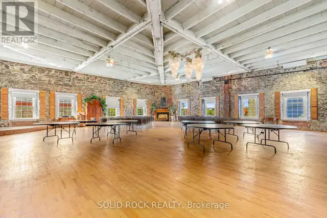 117 ST LAWRENCE STREET Merrickville-Wolford, Ontario in Commercial & Office Space for Sale in Ottawa - Image 29