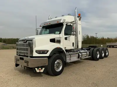 NEW TRIDRIVE TRACTOR 49X WITH 36" SLEEPER. 267" wb, DD16 600 2050, manual 18 speed. 4.30 ratio, load...
