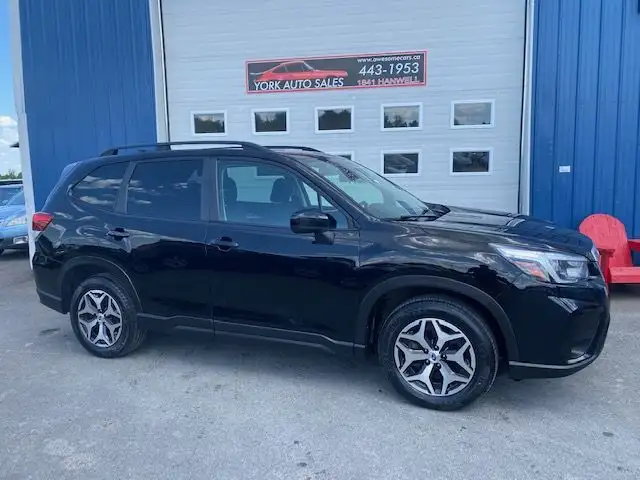 2021 Subaru Forester Convenience in Cars & Trucks in Fredericton - Image 2