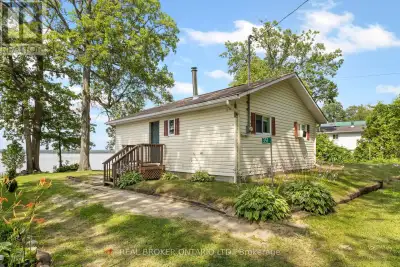 Welcome to 351 Leavoy Lane, a charming waterfront cottage on the beautiful Ottawa River, perfectly s...