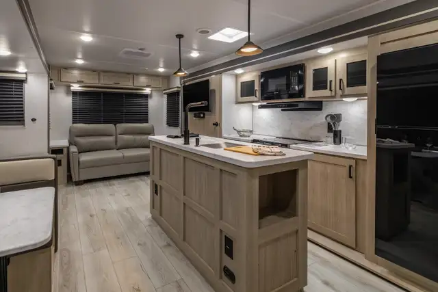 2026 Forest River DELLA TERRA 272RL in Travel Trailers & Campers in Regina - Image 10
