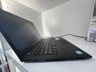LENOVO ThinkPad T460s – 16GB RAM - PHONES & BEYOND