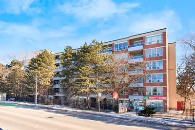 Starting from $1,325.00 Building Overivew Seniors building (59+), located at end of a Cul-de-sac on...