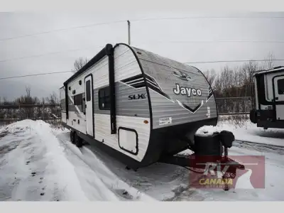 Please Call Us At 613.851.7326 with any questions? Jayco Jay Flight SLX travel trailer 261BHS highli...