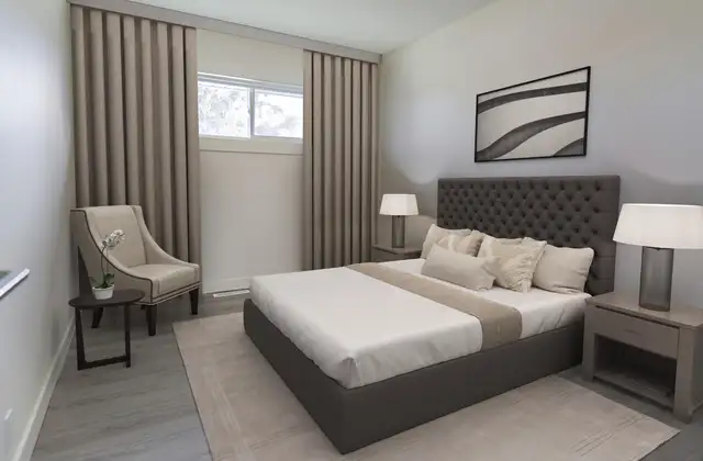 3 Bedroom Townhouse Premium - 700 Gladmer Pk. *Renovated Suite* in Long Term Rentals in Regina - Image 5