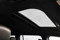 ENGINE: 3.6L PENTASTAR VVT V6 W/ESS,POWER SUNROOF,GLOBAL BLK W/GLOBAL BLK CAPRI LEATHERETTE SEATS W/... (image 6)