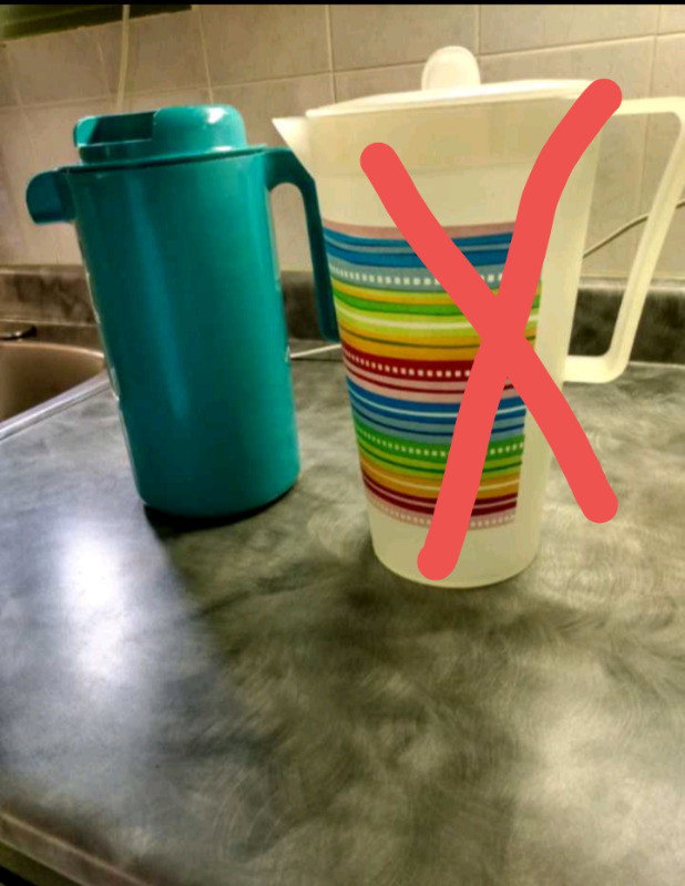 JUICE CONTAINERS in Kitchen & Dining Wares in Mississauga / Peel Region - Image 2