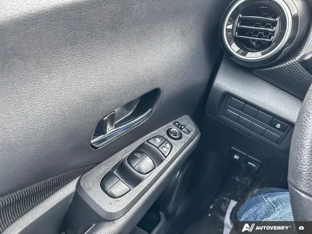 2024 Nissan Kicks SV | Remote Start | Apple Carplay in Cars & Trucks in Brandon - Image 23