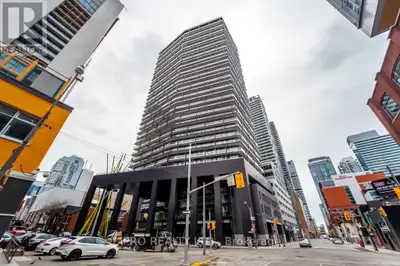 2212 - 125 PETER STREET Toronto (Waterfront Communities), Ontari