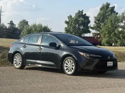 EXCEPTIONALLY CLEAN 2022 LE UPGRADE ACCIDENT FREE CARFAX BACKUP CAM ADAPTIVE CRUISE HEATED SEATS BLI...