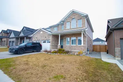 This beautiful, fully detached 4-bedroom, 2.5-bathroom home is perfectly located just minutes from t...