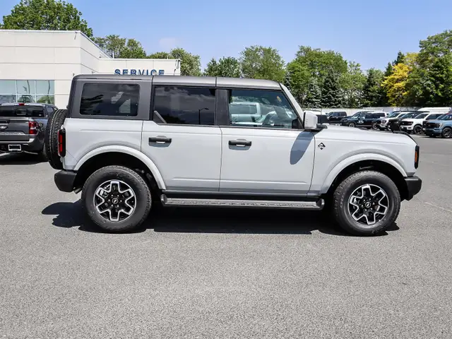 2026 Ford Bronco Outer Banks 4 Door 4X4 in Cars & Trucks in Oshawa / Durham Region - Image 5