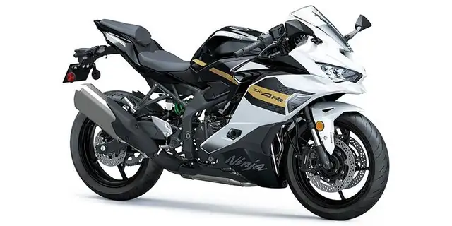 2026 Kawasaki Ninja ZX-4RR ABS in Street, Cruisers & Choppers in Markham / York Region - Image 3