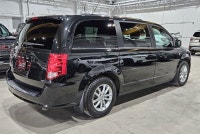 Financing & Warranty Available! One Owner! - Excellent Condition - Perfect Family Hauler! Meet this... (image 5)