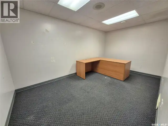 24 12th STREET NE Weyburn, Saskatchewan in Commercial & Office Space for Sale in Regina - Image 8