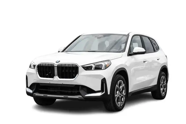 2025 BMW X1 xDrive28i AWD * Cuir * Carplay et Android        * L in Cars & Trucks in City of Montréal - Image 2